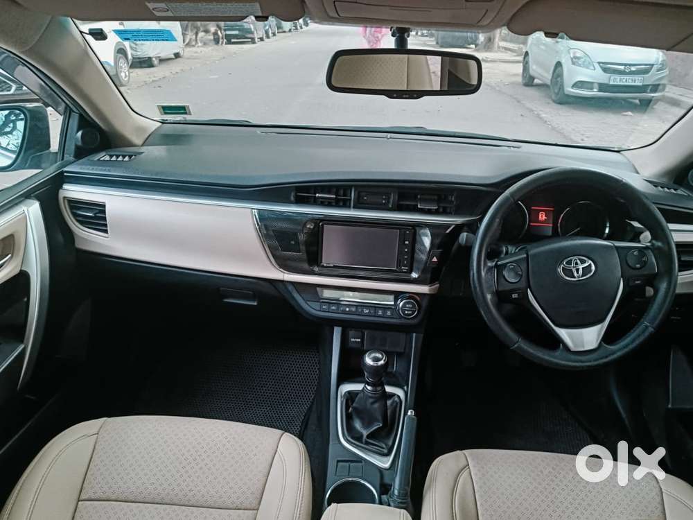 Toyota Corolla Altis 2013-2017 Gl Mt, 2017, Petrol