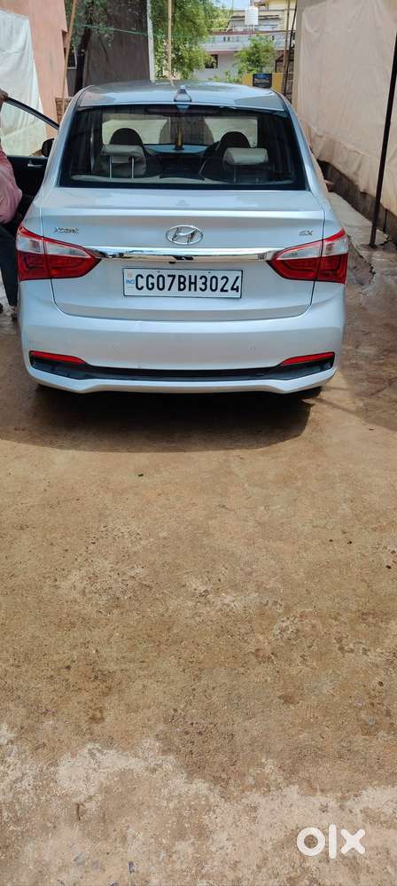 Hyundai Xcent 2017 Petrol Well Maintained