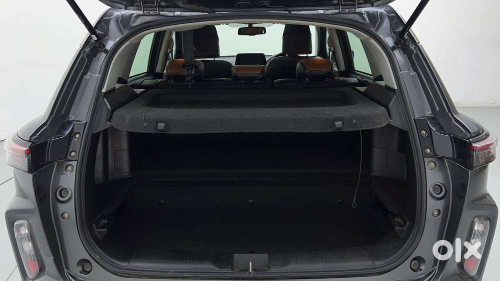 Maruti Suzuki Grand Vitara 1.5 Zeta Plus Intelligent Hybrid Ecvt, 20..