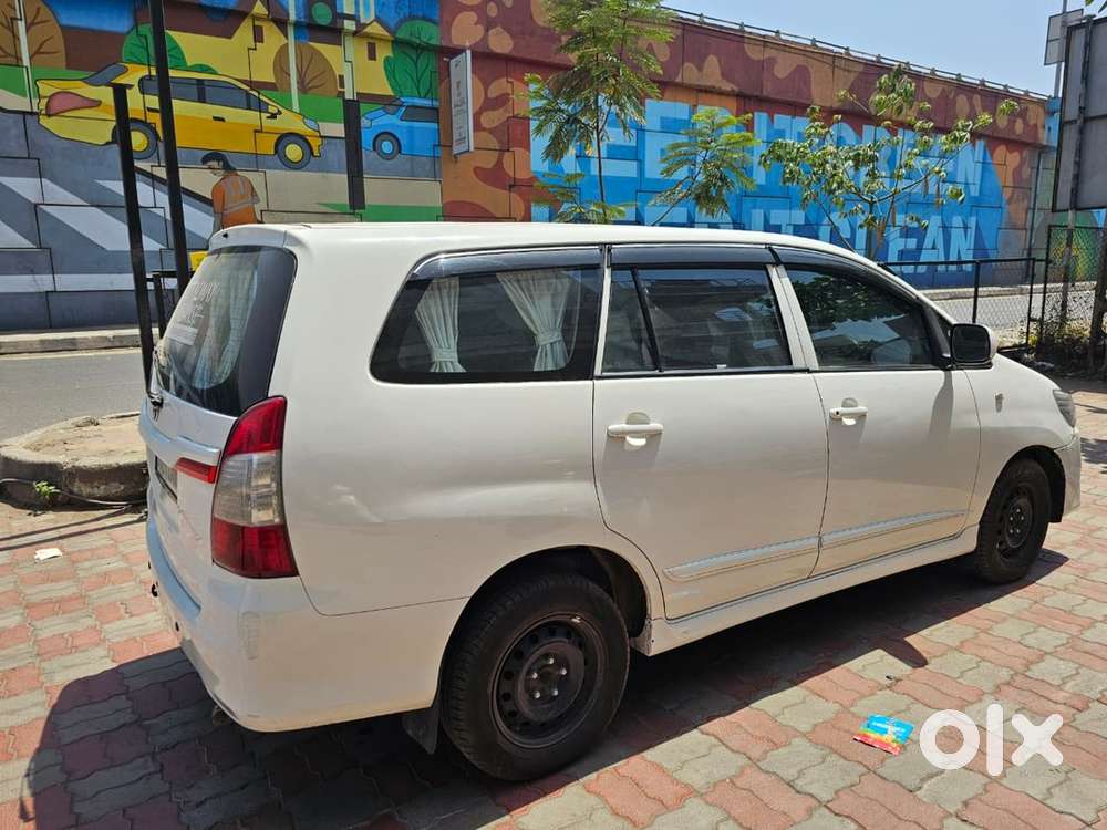 Toyota Innova Diesel 2014 Year