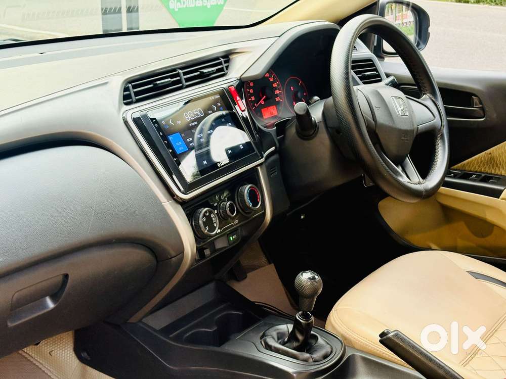 Honda City I Vtec E, 2014, Petrol