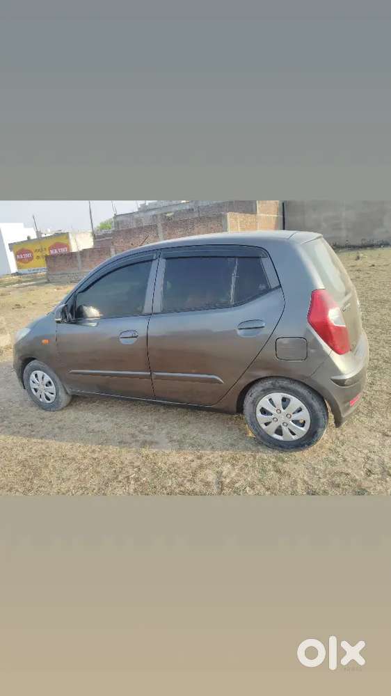 Hyundai I10 2011 Cng & Petrol 69000 Km Driven