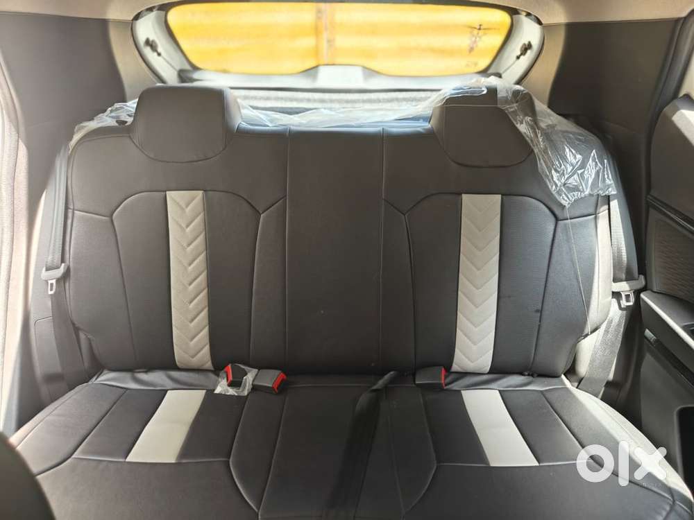 Brand New Car Driven Only 5800km
