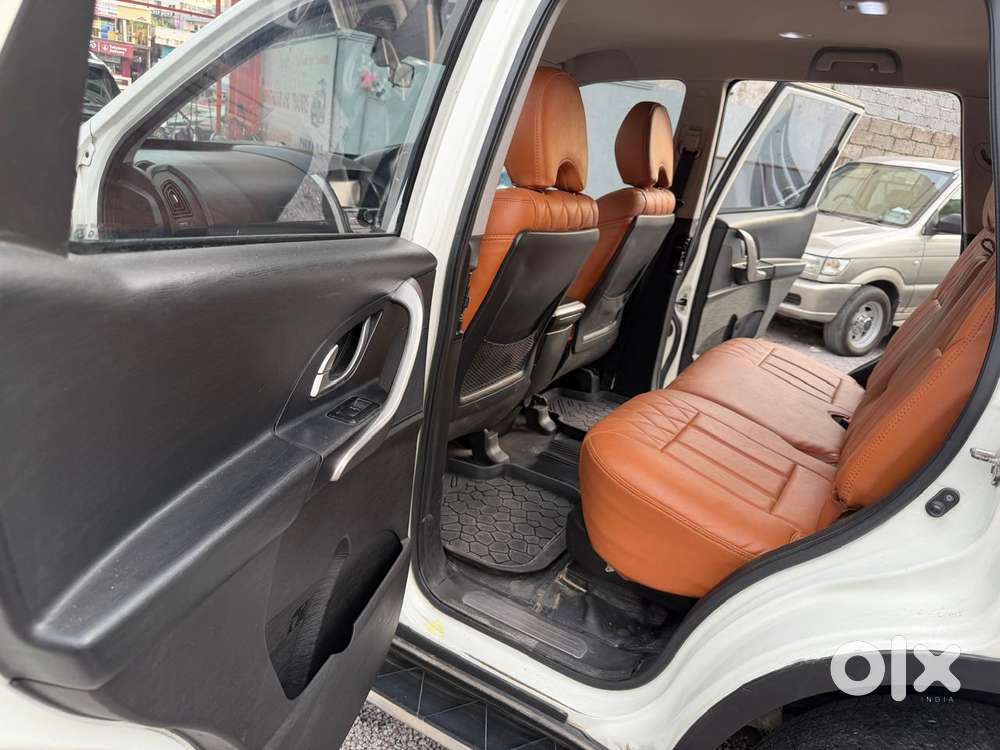 Mahindra Xuv500 W7, 2019, Diesel