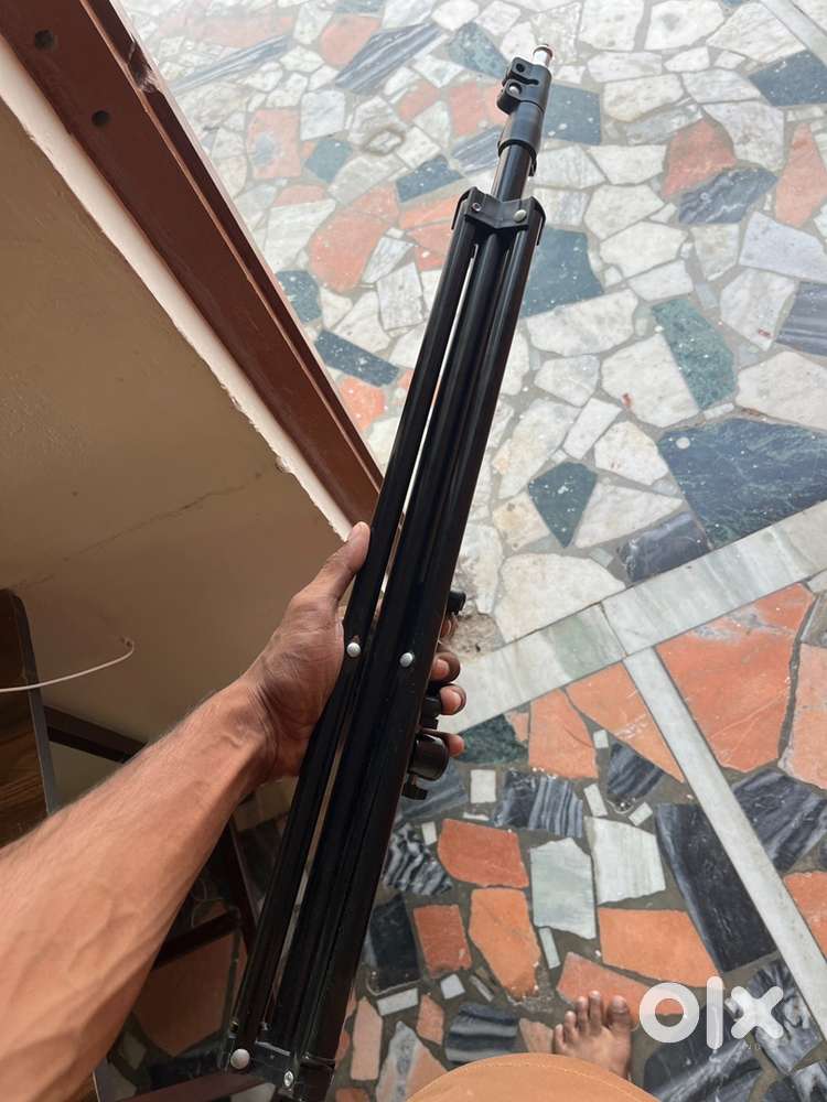 Tripod Stand for Mobile &ndash; Good Condition