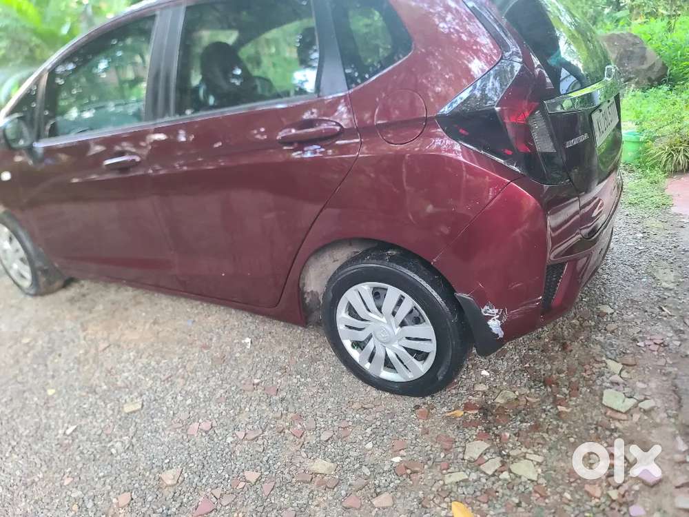 Honda Jazz Petrol Cvt Automatic 2nd Owner 2016