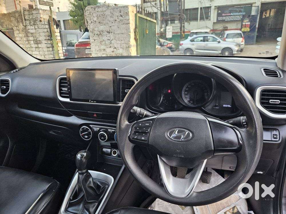 Hyundai Venue S Mt 1.2 Kappa, 2022, Petrol