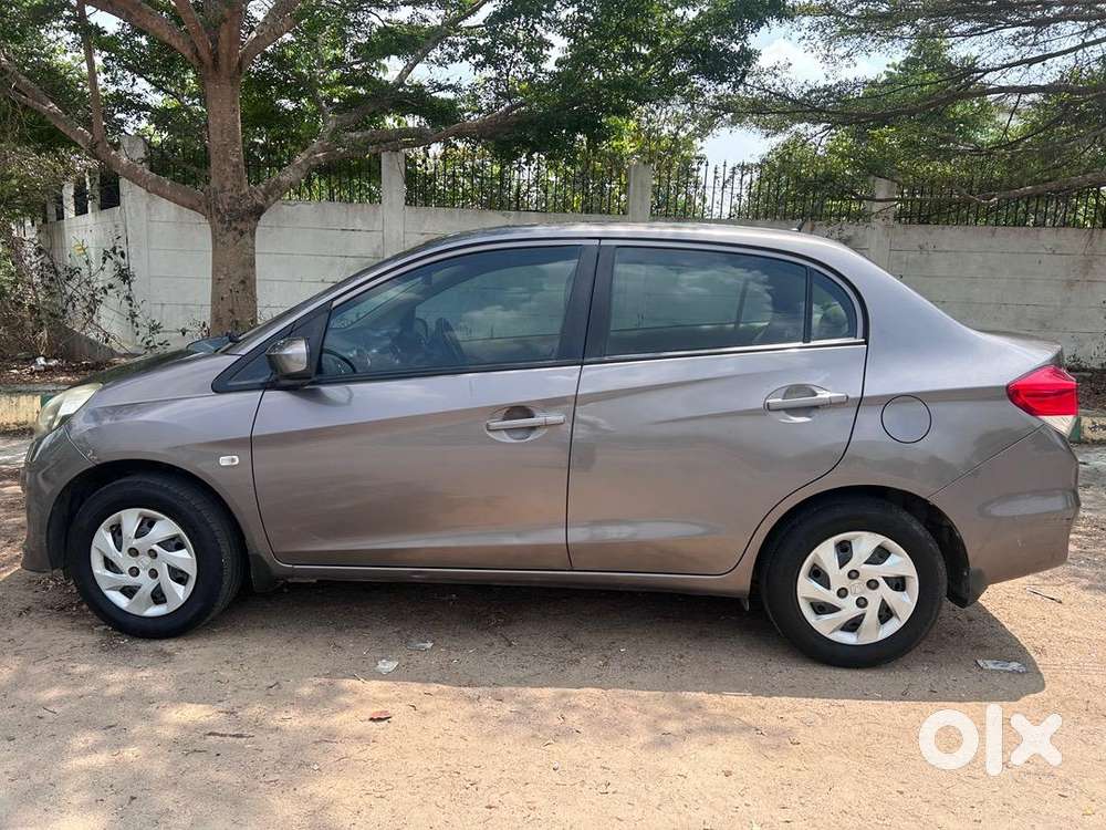 Honda Amaze 2014 Diesel Well Maintained