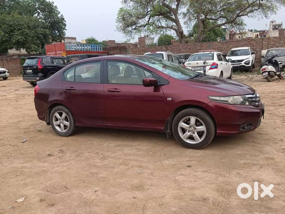 Honda City V At I-vtec, 2013, Petrol