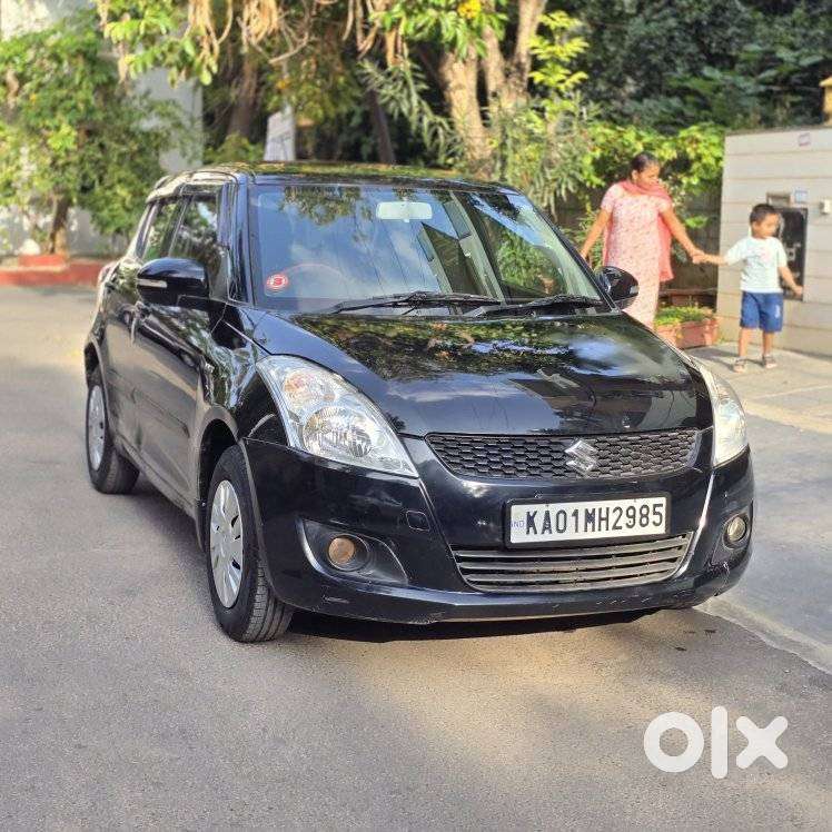 Maruti Suzuki Swift Vxi, 2011, Petrol