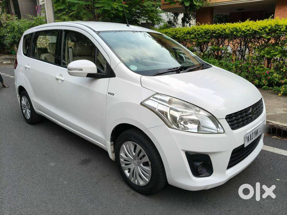 Maruti Suzuki Ertiga Zxi, 2012, Petrol