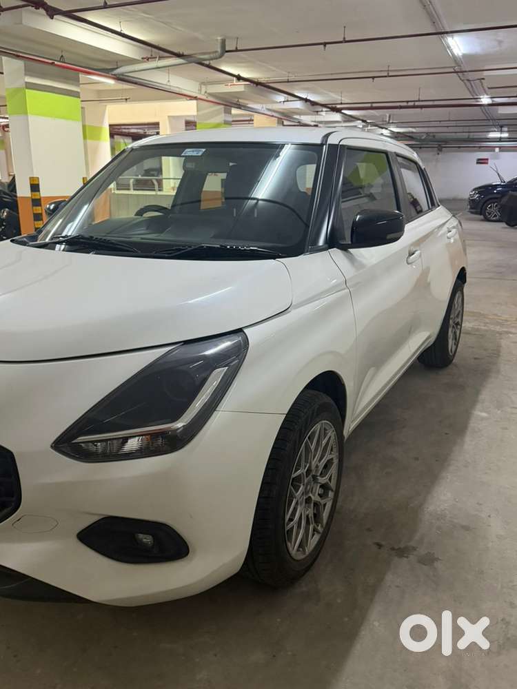 Maruti Suzuki New-gen Swift 2025 33000 Km Driven