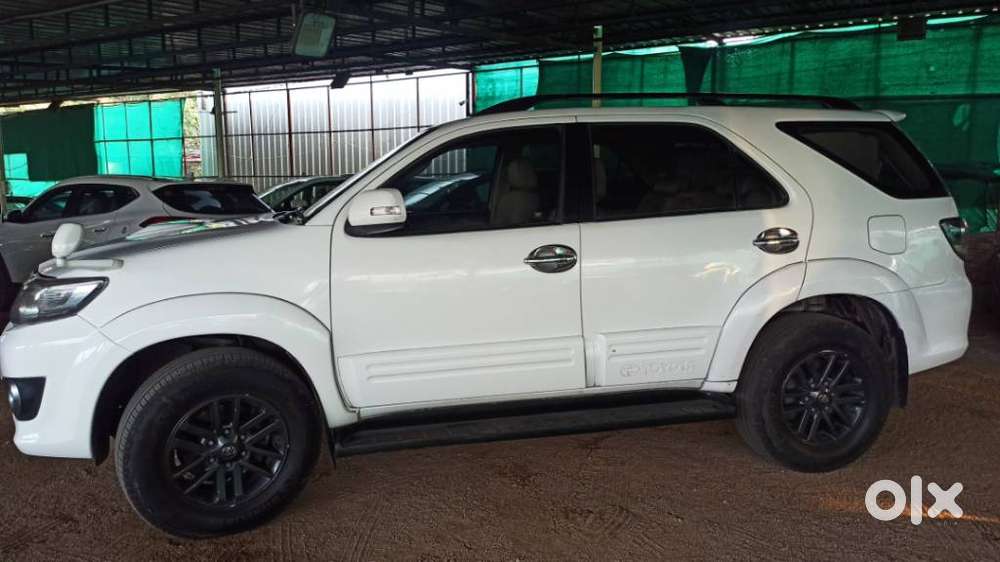 Toyota Fortuner 3.0 4x2 Automatic, 2016, Diesel