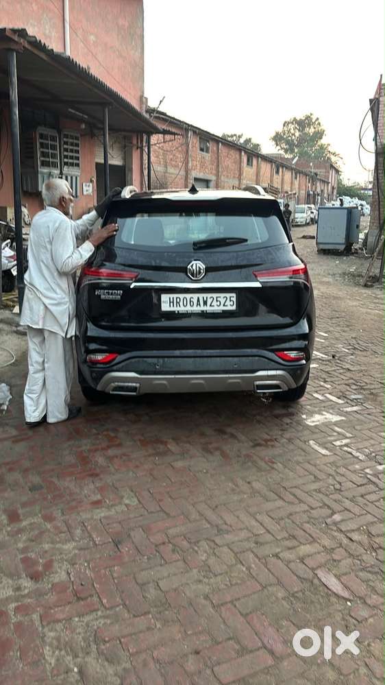 Mg Hector Plus Sharp 2020 Top Model