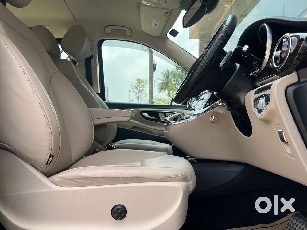 Mercedes-benz V-class 2.1 220 Expression Diesel At, 2020, Diesel