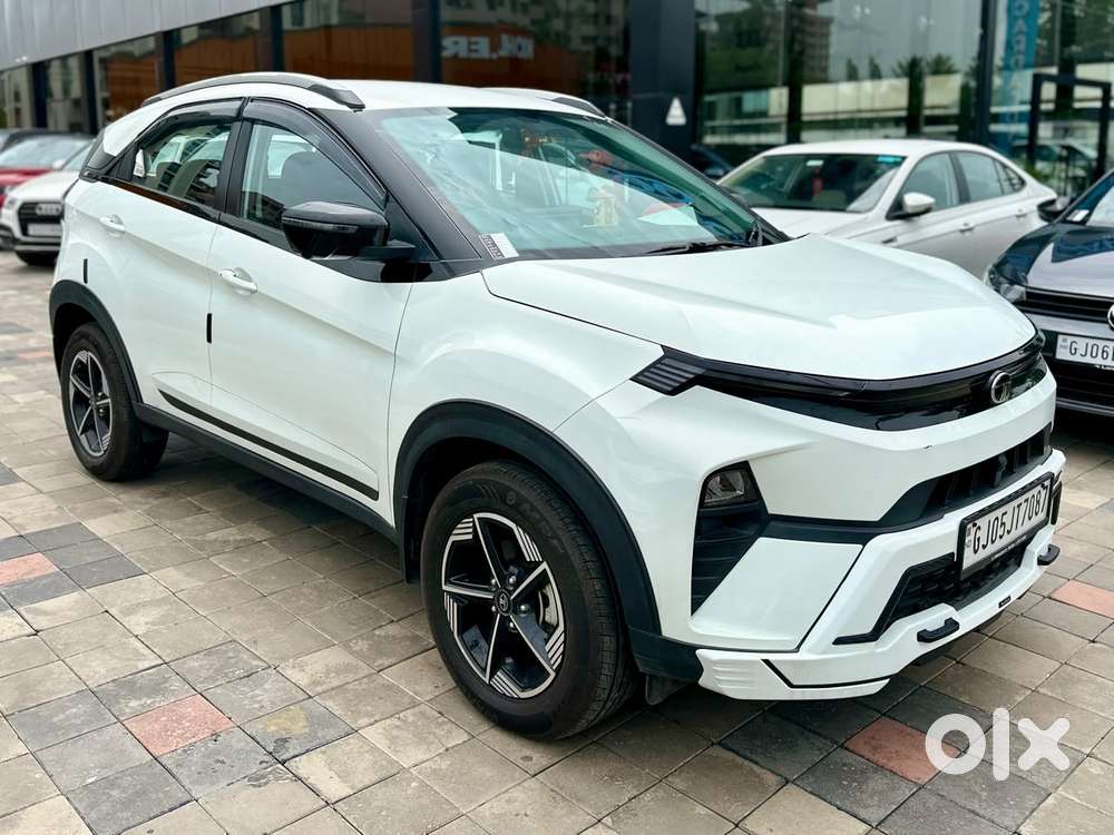 Tata Nexon Creative Plus 1.2 Revotron Petrol 6 Amt, 2025, Petrol