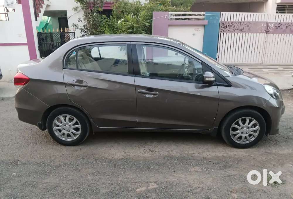 Honda Amaze Petrol August 2013