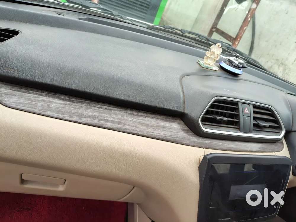 Maruti Suzuki Dzire 1.2 Vxi 2022