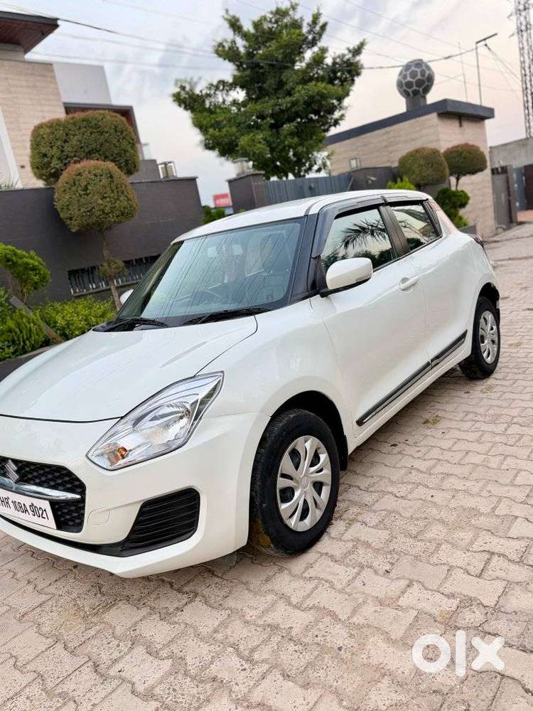 Maruti Suzuki Swift Vxi Optional, 2024, Petrol