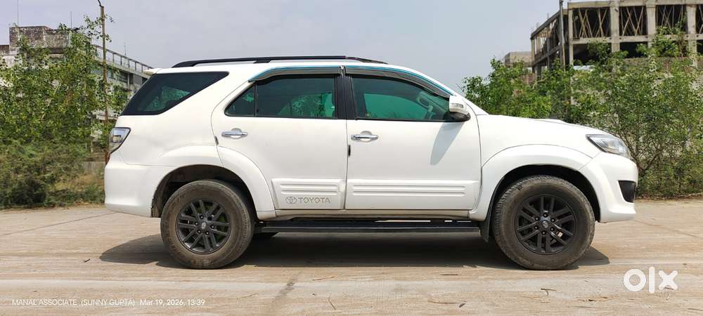 Toyota Fortuner 3.0 4x2 Automatic, 2013, Diesel