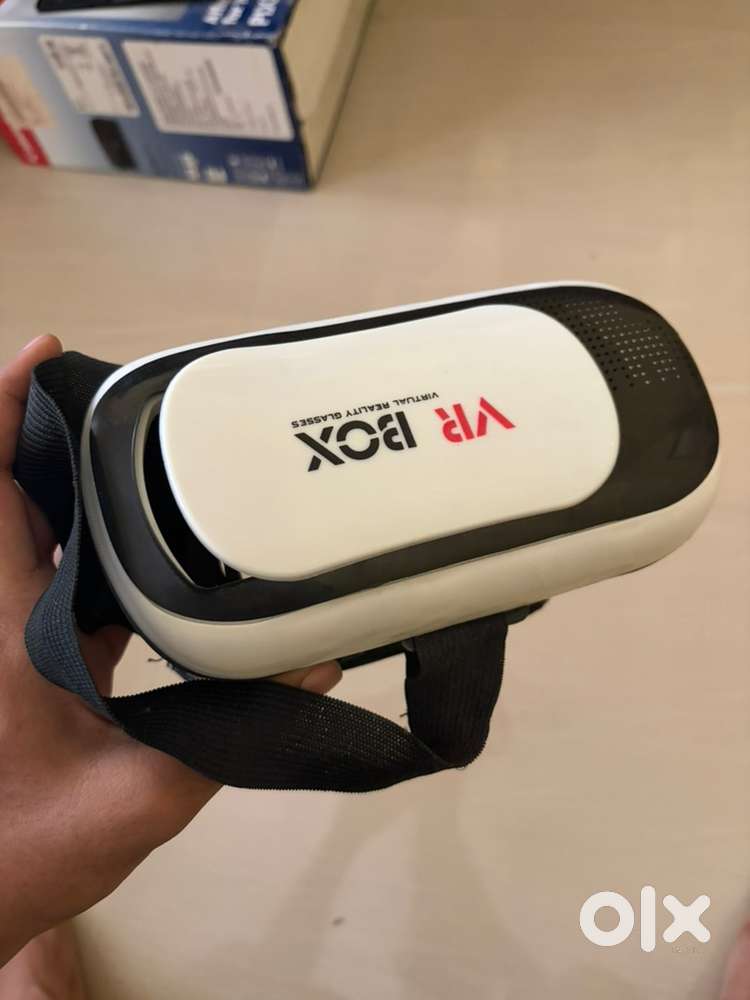 Vr box rs worth