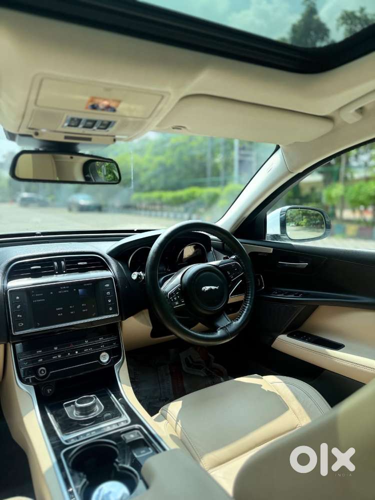 Jaguar Xe 2.0l Diesel Pure, 2018, Diesel