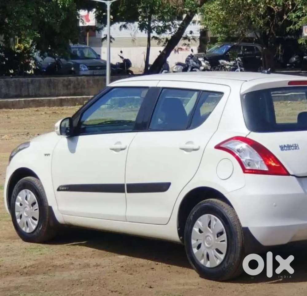 Maruti Suzuki Swift 2014 Cng & Hybrids 72000 Km Driven