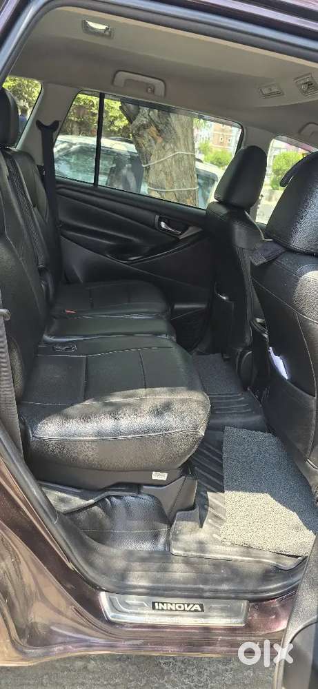 Innova Crysta G 2.4 Automatic