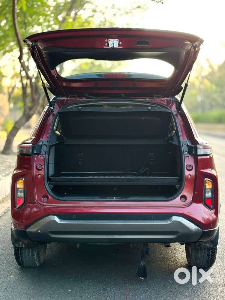 Maruti Suzuki Grand Vitara 1.5 Zeta Plus Dual Tone Intelligent Hybri..