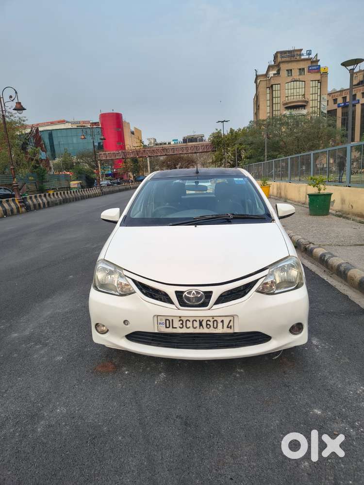 Toyota Etios Liva G Exclusive, 2016, Petrol