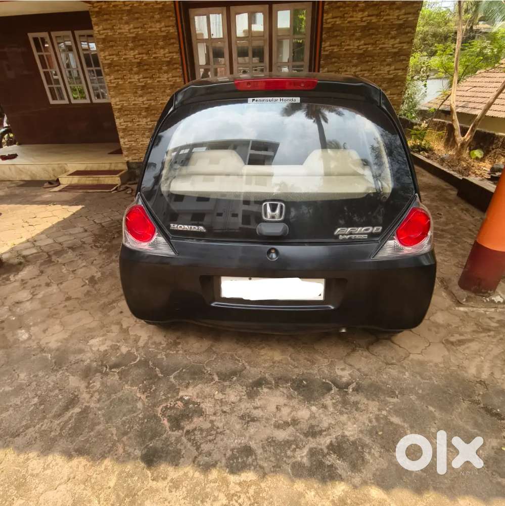 Honda Brio 2012 Petrol Well Maintained