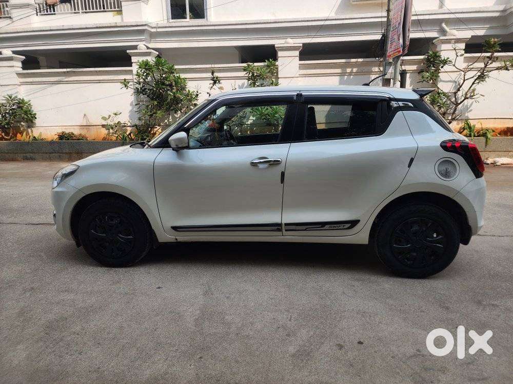 Maruti Suzuki Swift Vxi Abs Bsiv, 2023, Petrol