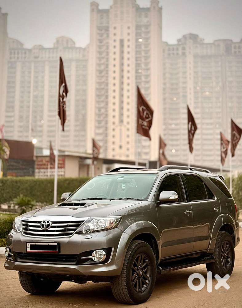 Toyota Fortuner 3.0 4x4 Manual, 2011, Diesel