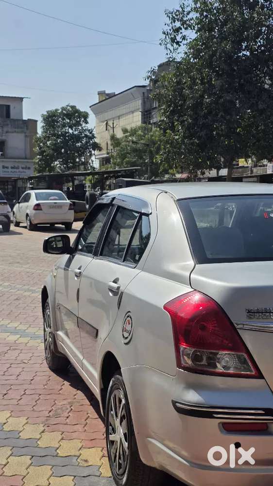 Maruti Suzuki Swift Dzire 2011 Diesel 85900 Km Driven