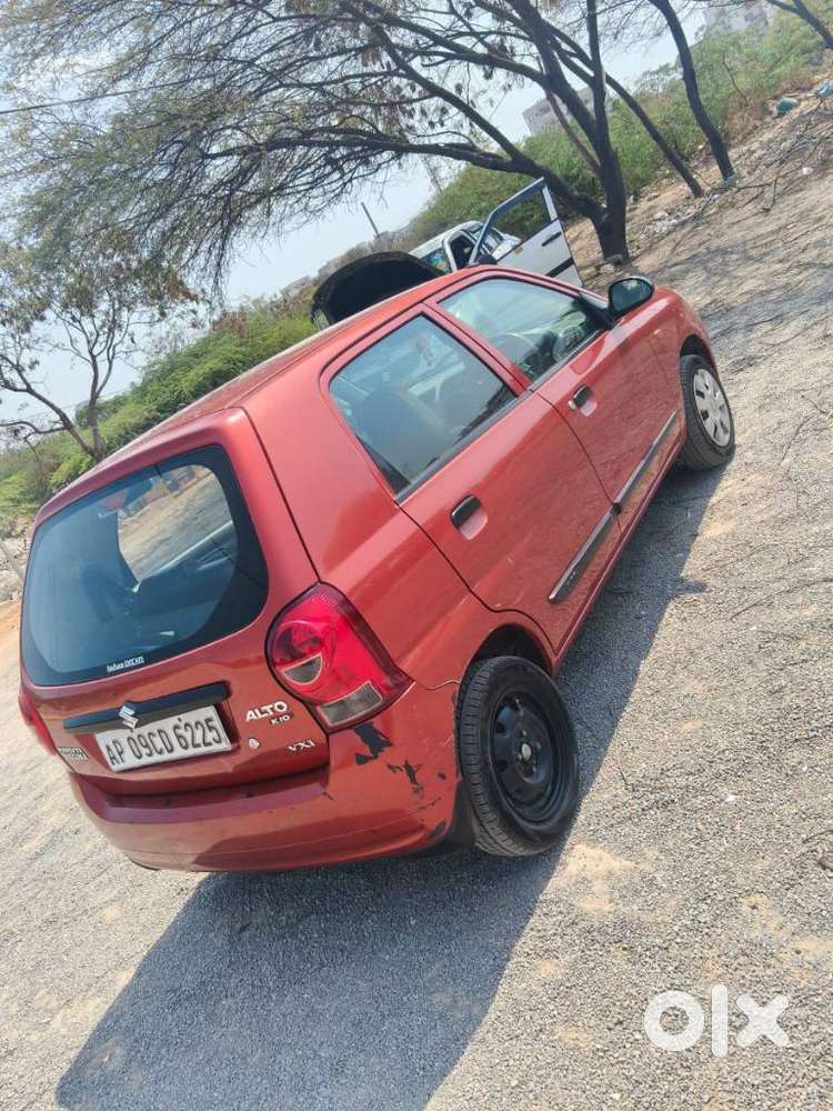 Maruti Suzuki Alto K10 2010-2014 Vxi, 2011, Petrol