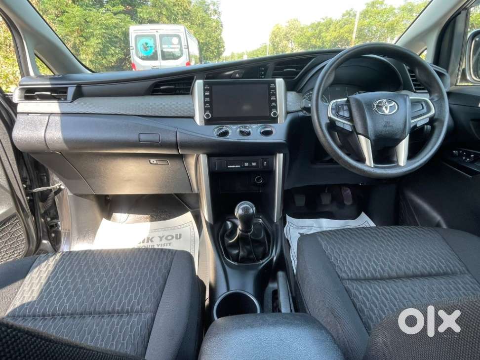 Toyota Innova Crysta [2020-ongoing] 2.4 Gx 8 Str, 2021, Diesel