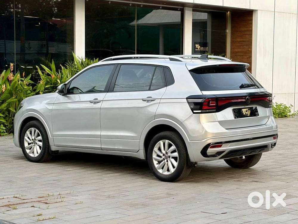 Volkswagen Taigun 1.0 Tsi Highline At, 2022, Petrol