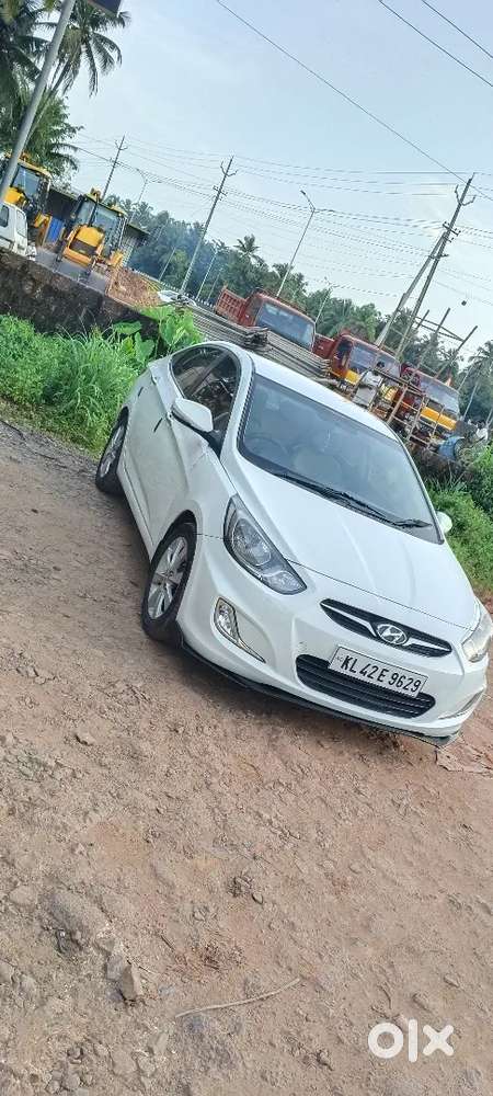Hyundai Verna 2011 Diesel 125000 Km Driven