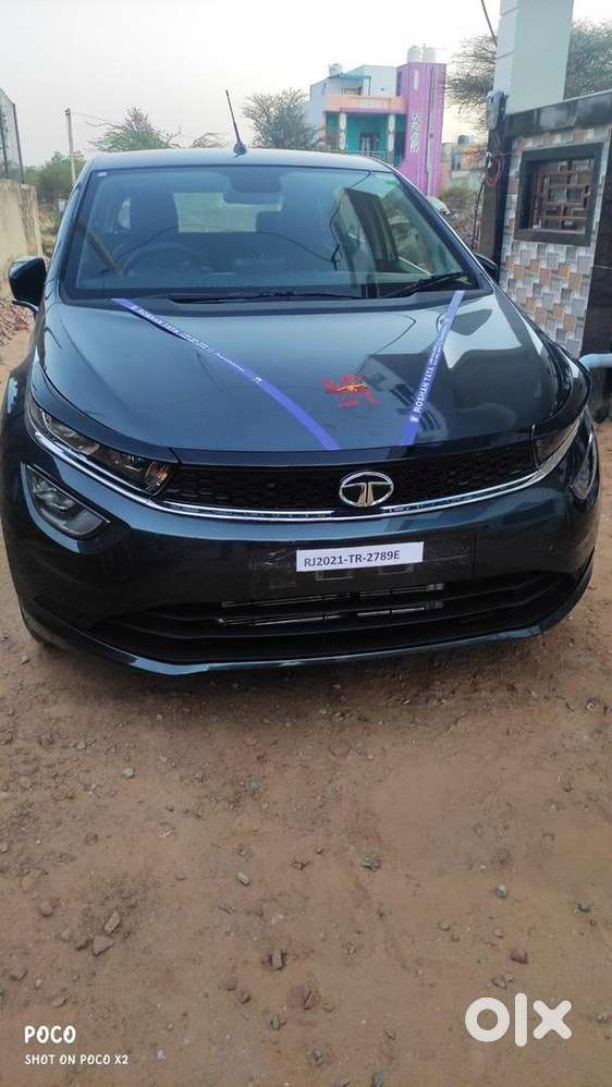 Tata Altroz 2021 Petrol 11600 Km Driven Well Maintained