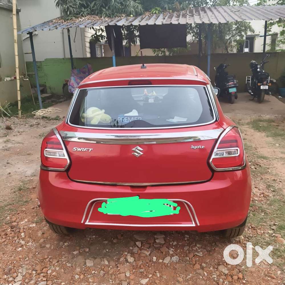 Maruti Suzuki Swift Lxi Optional-o, 2019, Petrol