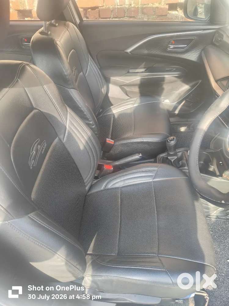 Maruti Swift 1.2 Zxi 2015