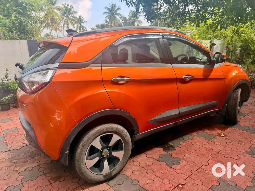 Tata Nexon Revotron 2019 Xza+ Etna Orange
