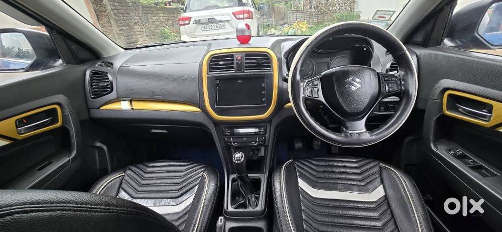 Maruti Suzuki Vitara Brezza Zdi Plus Dual Tone, 2017, Diesel