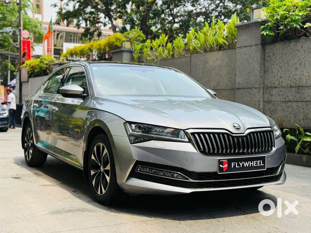 Skoda Superb 2.0 Tsi At L&k, 2021, Petrol