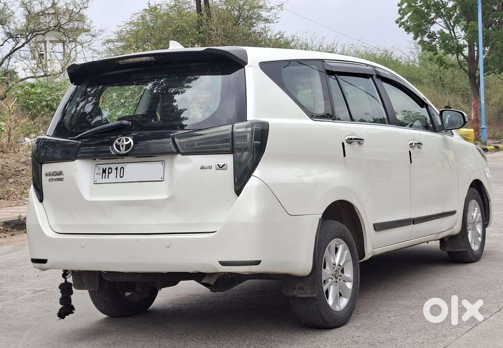 Toyota Innova Crysta 2.4 Vx Mt, 2018, Diesel