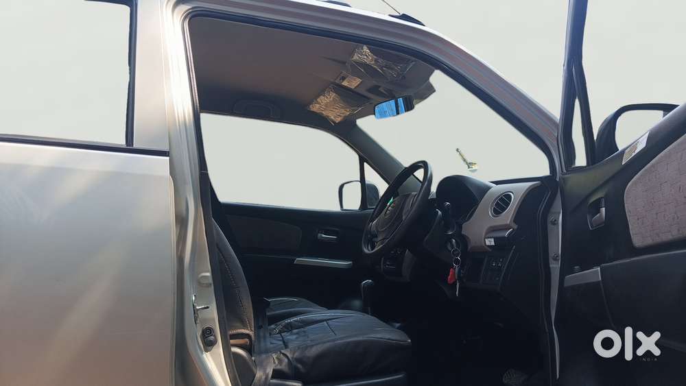 Maruti Suzuki Wagon R 1.0 Vxi Amt, 2016, Petrol