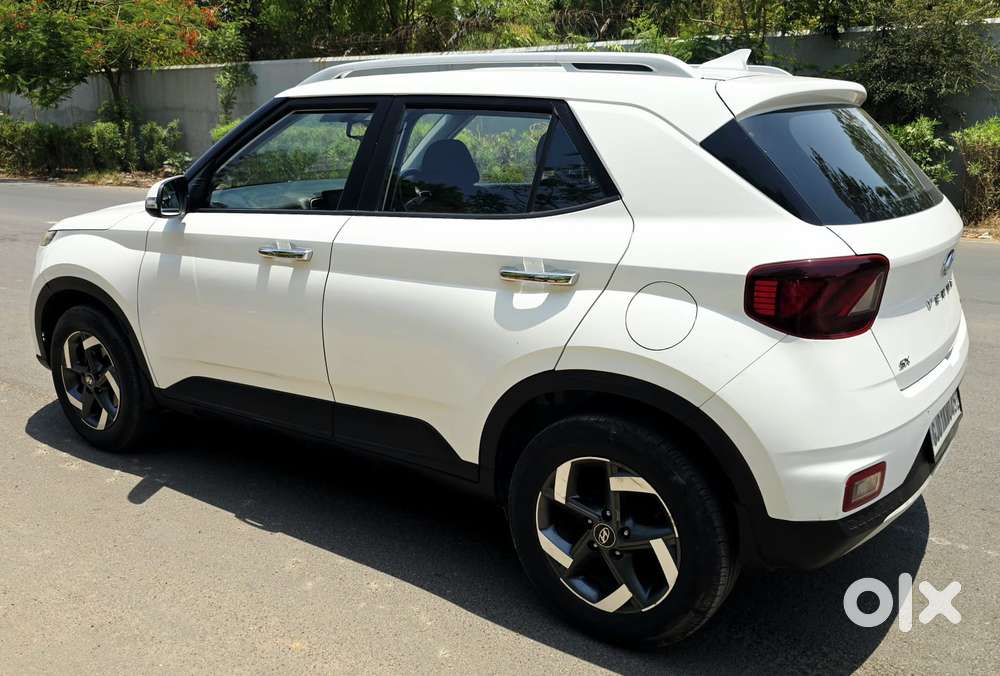 Hyundai Venue 1.0 Sx Turbo Dct, 2019, Petrol