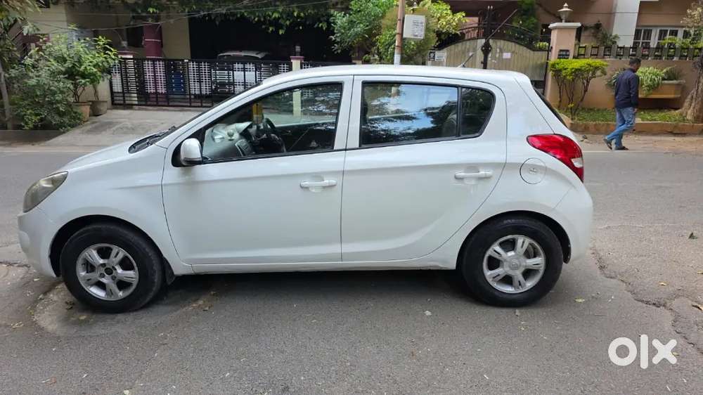 Brand New Tyres Brand New Seat Cover Well Maintain Slightly Negotiable