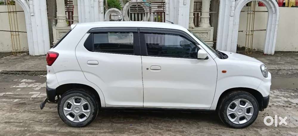 Maruti Suzuki S-presso Vxi O Amt, 2023, Petrol