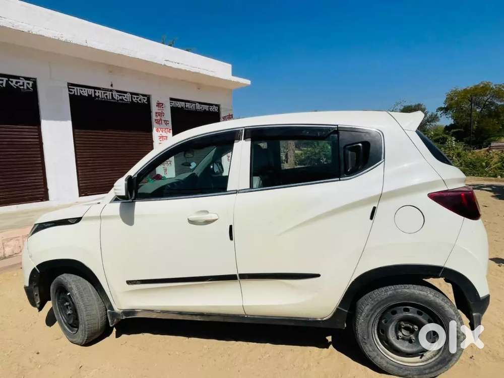Mahindra Kuv 100 2016 Diesel Manual Car